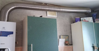 Установка газового водонагревателя в Первоуральске - СантехДомПрв, цена от 5114 руб.